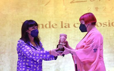 La escritora María Zaragoza Hidalgo se alza con el Premio Azorín con su obra «La biblioteca de fuego»
