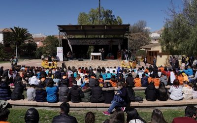 La fe cristiana más joven de toda la provincia de Alicante se daba cita en Sax en un encuentro festivo