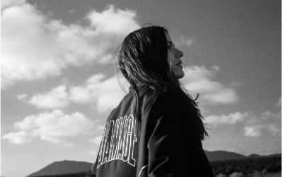 «No me da la gana que te creas dios» es lo nuevo de Sofi de la Torre