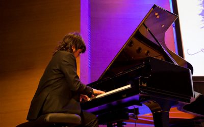 Un joven pianista sajeño fue protagonista en la entrega de los Premios de Periodismo Europeo