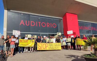 El Vinalopó dice no a las macroplantas solares