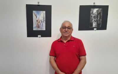 Una exposición muestra en fotografías el casco antiguo de Sax a través de la mirada de varios autores