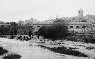 Hacer la colada en el Rio Vinalopó, un trabajo que se perdió con el tiempo