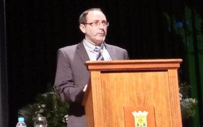 El poeta Aurelio Arnedo recibe el premio del LIII Certamen poético en la localidad de Daya Nueva