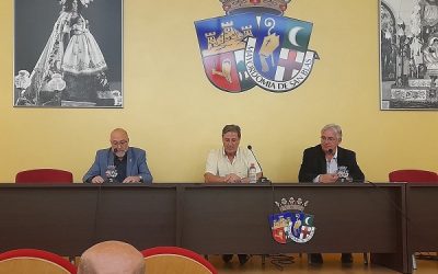 En un acto sencillo se presentó el tercer libro del sajeño Pedro Fernández-Luna