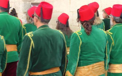 Dos escuadras de Turcos de Sax desfilarán en el 75 aniversario de los Piratas en Elda