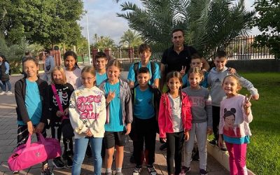 Trece participantes del Club Natación Sax realizan buenas marcas en Elche