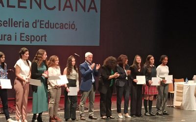 Dos alumnas de Sax reciben los premios extraordinarios por su rendimiento académico en Educación Secundaria en Altea