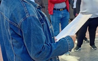 Concentración y lectura de manifiesto con motivo de la celebración del Día de la Mujer en Sax
