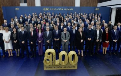 Mazón reivindica el papel vertebrador e impulsor de la Diputación en la clausura del 200 aniversario de la institución