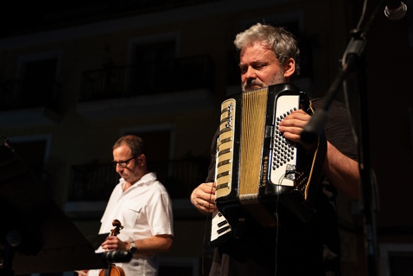 Un vecino de Sax protagonista en La Dolçaina Màgica el concierto de música tradicional más esperado en Petrer
