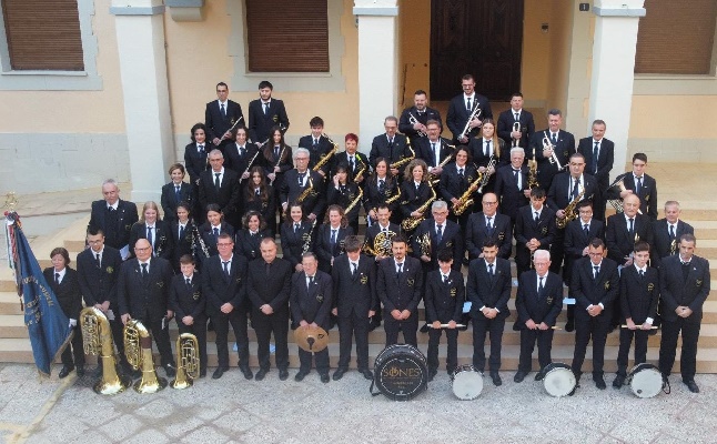 Conmemoración del 25 aniversario de la Sociedad Instructiva Musical Sones de Sax