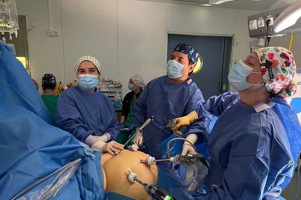 La Unidad de Cirugía Bariátrica recupera su actividad quirúrgica a niveles prepandemia