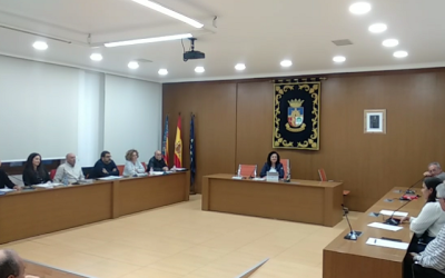 El Pleno del Ayuntamiento de Sax sirve de despedida para los concejales que dejan la política