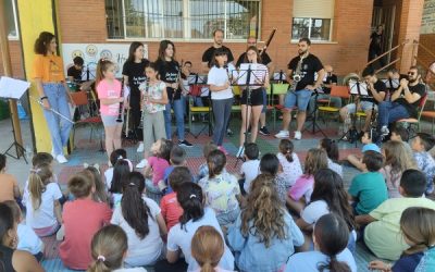 Conciertos didácticos en los colegios a cargo de la Unión Musical de Sax