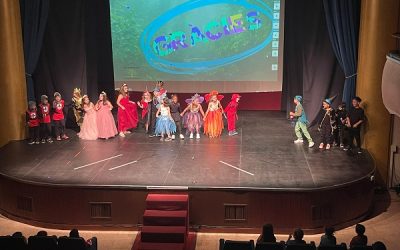 La cultura inunda la villa de Sax en el segundo certamen de Teatro en lengua valenciana