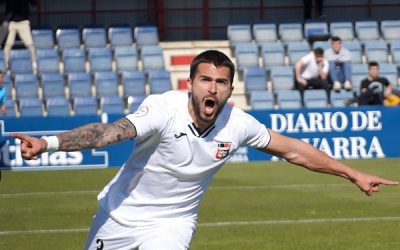 El futbolista sajeño Ángel López, ficha por el Levadiakos FC, de la 2ª SuperLiga Griega
