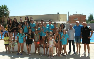 Lluvia de metales para los nadadores del Club Natación Sax en el XLV Trofeo Virgen de la Asunción
