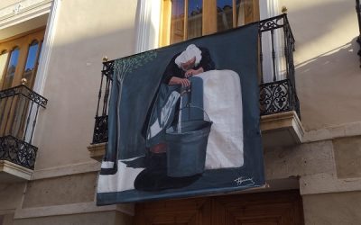“Art al Balcó” se inaugura el viernes en Petrer con 87 lienzos y cambios en las calles que ocuparán las obras de los pintores.