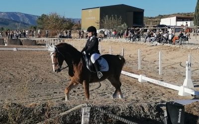 Una sajeña gana la Liga Social de Doma Clásica de Alicante en la categoría de jóvenes jinetes