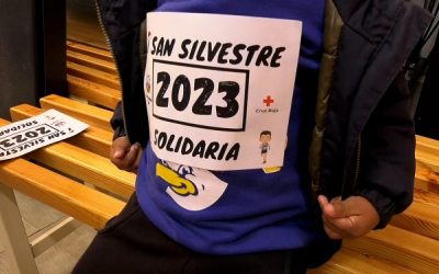 Una jornada de deporte y convivencia en la primera San Silvestre del colegio Cristóbal Colón de Sax