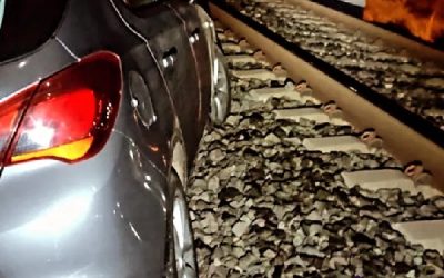 La policía local de Sax frustra un intento de suicidio en las inmediaciones de las vías del tren