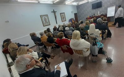 Los salones parroquiales de Sax acogen una charla sobre trata de personas, una realidad de esclavitud en el siglo XXI