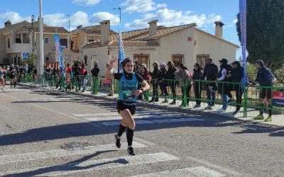 Una atleta sajeña se alza con dos primeros puestos en las carreras de Elche y Petrer