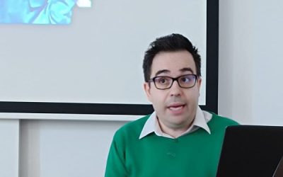 El sajeño Miguel Herrero Herrero de Cuarto Milenio presentaba en Sax su última obra “Misterium”