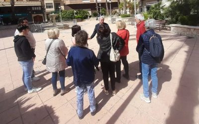 Las rutas literarias de Sax volvían en su tercera edición para descubrir los rincones de nuestra localidad a través de sus evocaciones literarias
