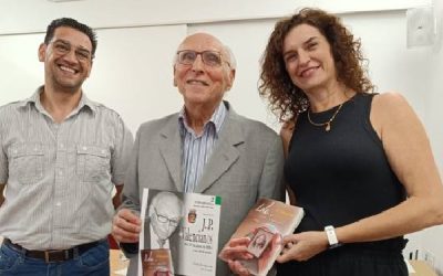 Pepe Payá presentó en Sax su última novela, ‘Lola, amor invencible, amor imposible’