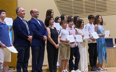 Seis alumnos de Sax reciben los premios extraordinarios por su rendimiento académico en Educación Primaria en el curso escolar 2022-23