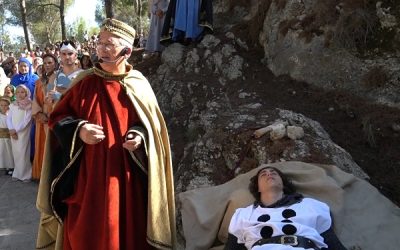 La villa de Sax presentó “El sino de la pedrada» una representación teatral histórica que narra la muerte de Don Artal de Alagón
