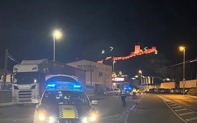 Sancionadas varias personas durante la nueva campaña especial de tráfico sobre distracciones al volante en Sax