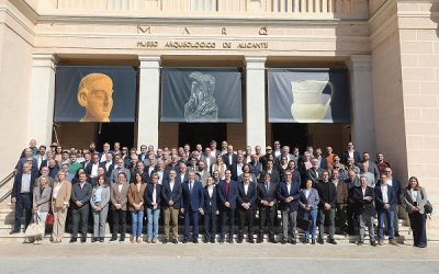 La Diputación de Alicante reúne a más de un centenar de alcaldes y alcaldesas de la provincia para tomar el pulso a la realidad local