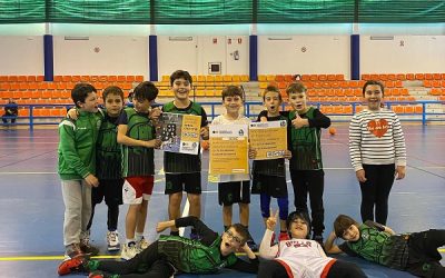 El baloncesto sajeño y la solidaridad jugaron un partido contra el cáncer infantil