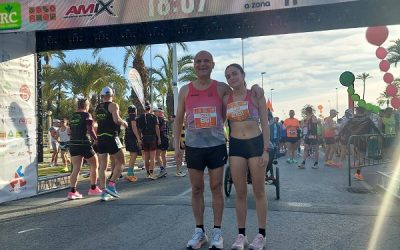 Debut y pódium para una atleta sajeña en la Media Maratón de Elche, donde se registró una nutrida participación de atletas sajeños