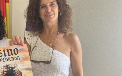 La edil Carolina Hernández Martínez, anuncia su decisión de abandonar el acta de concejal del Ayuntamiento de Sax