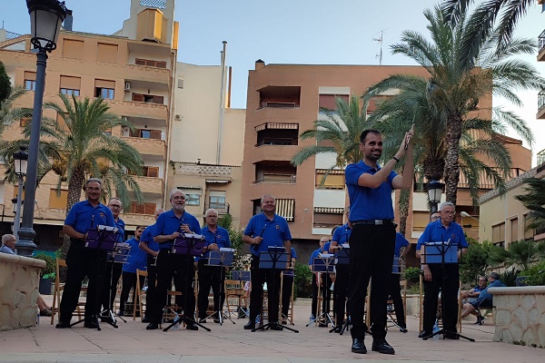 La Colla los Amigos llenará de música el auditorio de Sax en su octavo concierto de otoño (suspendió por la lluvia el pasado 1 de agosto)