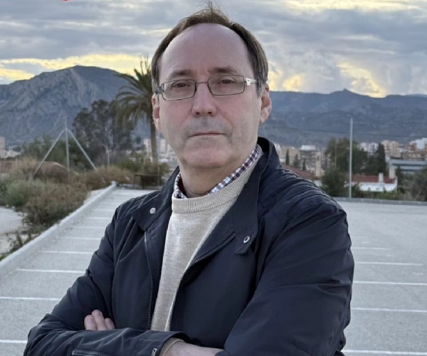 El profesor y escritor sajeño Aurelio Arnedo anunciará que las fiestas de San Blas 2026 tendrán lugar en Sax del 1 al 5 de febrero