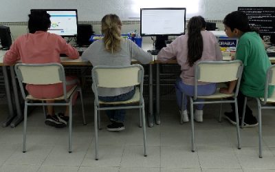 Doce alumnos de Sax han sido galardonados por la Consellería de Educación de la Generalitat Valenciana con los Premios Extraordinarios al Rendimiento Académico de Educación Primaria y Secundaria