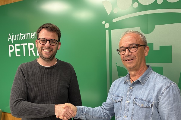 PSOE y EU-Compromís alcanzan un acuerdo para apoyar el presupuesto municipal en Petrer de 2026  