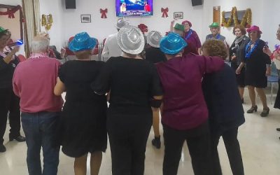 Nochevieja en compañía en los pensionistas de Sax, una fiesta para despedir el año con mucha alegría