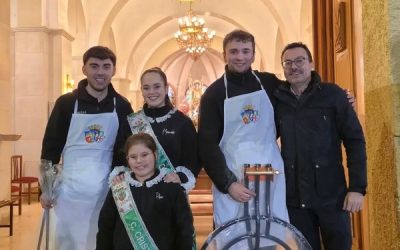 La Plaza de San Blas fue el escenario del LI Concurso de Gachamigas de la Mayordomía de San Blas, que premió a las comparsas de Cristianos, Árabes Emires y Moros