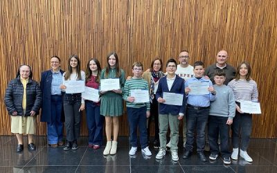 Educación distingue a los mejores expedientes académicos de Primaria, Secundaria y Bachillerato de Sax