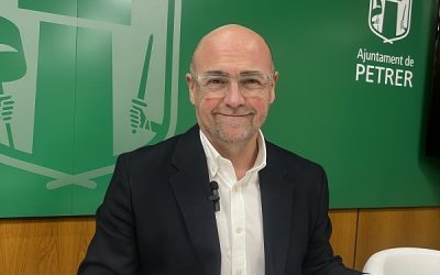 Paco Ponce acusa al gobierno socialista de descalificar a la oposición y reclama respeto institucional