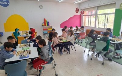 El CEIP Alberto Sols de Sax celebra un exitoso torneo de ajedrez que potencia el talento de su alumnado