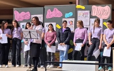 El IES Pascual Carrión de Sax fue escenario del segundo recital poético titulado “La voz de las mujeres”, en conmemoración del 8M