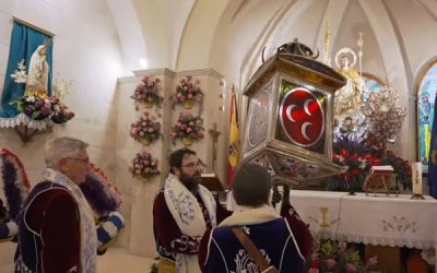 La Asociación Musical Virgen del Remedio de Petrer actúa en el Auditorio de Sax celebrando los 30 años de unión con la Comparsa de Marruecos
