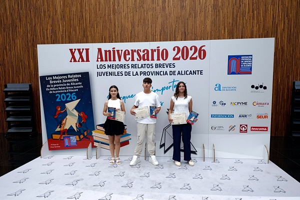 Estudiantes sajeñoes en los premios de los mejores relatos breves de la provincia de Alicante 1